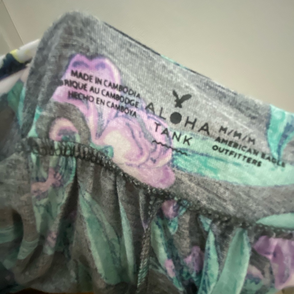 Aloha Print Co-ord Set - Picture 10 of 11